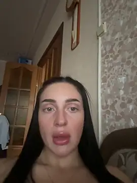 Snapshot of Soft_Pleasure chatting on November 8, 2025, 11:58 am Soft Pleasure online show from November 8, 2025, 11:58 am