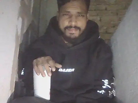 sofiacpl  online show from November 8, 2025, 5:38 pm