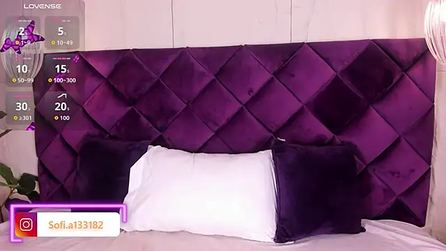 SofiAdanss online show from April 27, 2026, 10:30 pm
