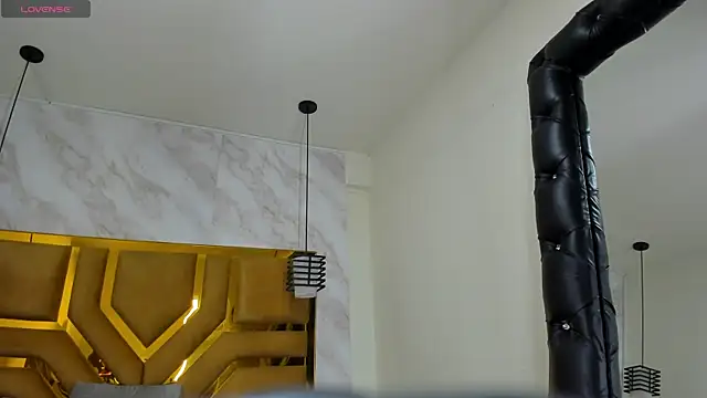 Luciifeer  online show from October 24, 2025, 6:40 pm