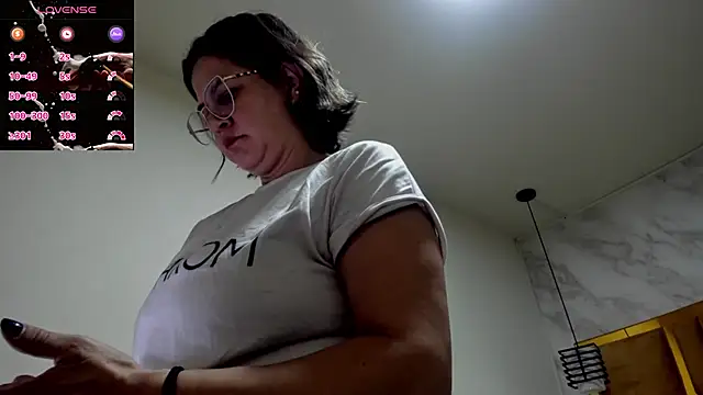 Luciifeer  online show from December 14, 2025, 5:18 pm