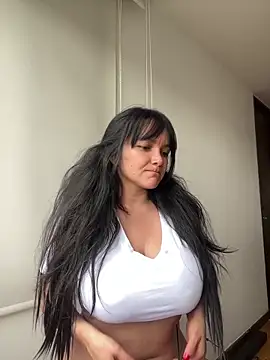 Snapshot of Nova_Gabriela chatting on April 11, 2026, 6:00 pm Nova Gabriela online show from April 11, 2026, 6:00 pm
