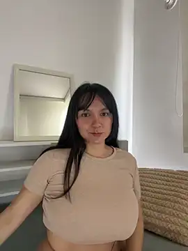 Snapshot of Nova_Gabriela chatting on April 15, 2026, 2:32 pm Nova Gabriela online show from April 15, 2026, 2:32 pm