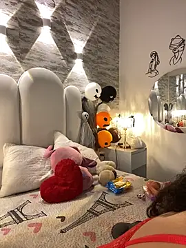 Yassy vazquez online show from October 12, 2025, 7:48 pm