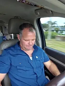 cubanitofeliz40 online show from May 3, 2026, 5:16 pm