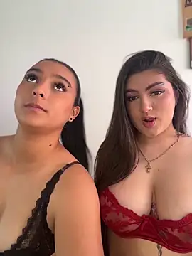 Snapshot of nicolexxaleja chatting on June 1, 2026, 1:00 pm nicolexxaleja online show from June 1, 2026, 1:00 pm