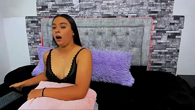 Snapshot of nicolexxaleja chatting on October 10, 2025, 7:36 pm nicolexxaleja online show from October 10, 2025, 7:36 pm