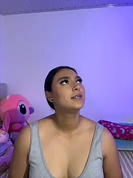 nicolexxaleja online show from August 9, 2026, 5:52 pm