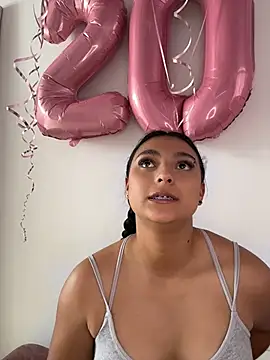 nicolexxaleja online show from June 27, 2026, 8:26 pm