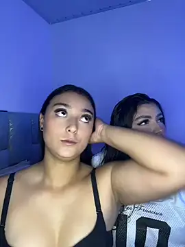 nicolexxaleja online show from July 20, 2026, 2:41 am