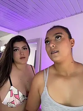 nicolexxaleja online show from July 25, 2026, 2:23 pm