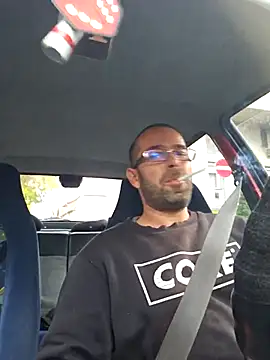 Snapshot of Thomas043 chatting on October 22, 2025, 1:10 pm Thomas043 online show from October 22, 2025, 1:10 pm