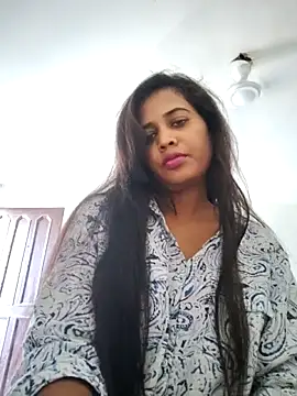 Snapshot of cute_radhikaa chatting on April 18, 2026, 9:55 am cute radhikaa online show from April 18, 2026, 9:55 am