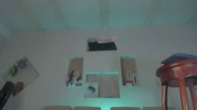 Chloe cooperr online show from December 20, 2025, 4:21 pm