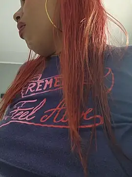 Snapshot of Yessica_Lopezz chatting on October 25, 2025, 12:39 pm Yessica Lopezz online show from October 25, 2025, 12:39 pm