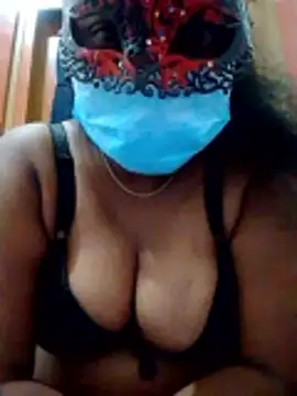 boosypussy online show from April 29, 2026, 8:48 pm