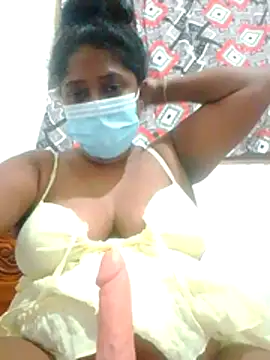 boosypussy online show from June 24, 2026, 2:26 pm