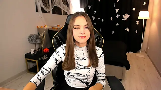 Snapshot of EllaCurtis chatting on October 24, 2025, 5:12 pm EllaCurtis online show from October 24, 2025, 5:12 pm