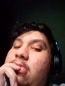 Snapshot of Batcum129 chatting on January 19, 2026, 2:32 pm Batcum129 online show from January 19, 2026, 2:32 pm