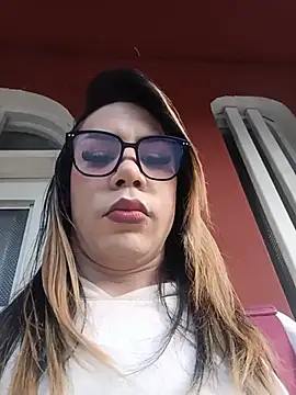 Snapshot of Daliana_Gounbolt chatting on June 4, 2026, 11:26 am Daliana Gounbolt online show from June 4, 2026, 11:26 am