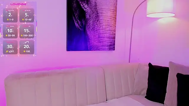 chelssy7 online show from October 22, 2025, 3:39 am