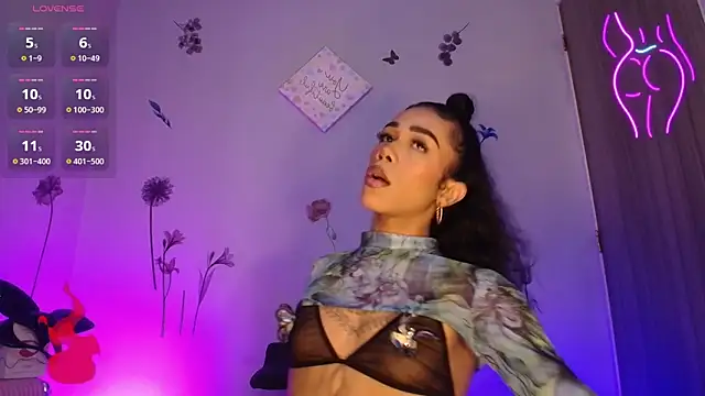 Snapshot of Barbydominant_fetish chatting on March 12, 2026, 6:23 pm Barbydominant fetish online show from March 12, 2026, 6:23 pm