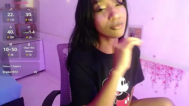 LeilaEbony online show from September 8, 2025, 2:27 pm
