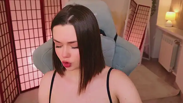 AvaFlower online show from February 7, 2026, 2:58 pm