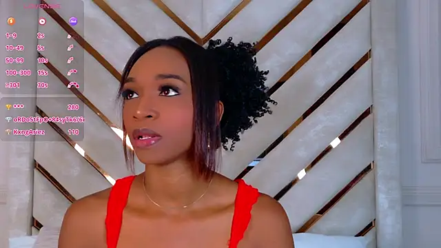 Snapshot of Agatha-Adams chatting on October 31, 2025, 5:09 pm Agatha-Adams online show from October 31, 2025, 5:09 pm