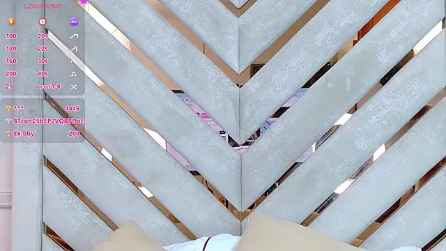 Snapshot of Agatha-Adams chatting on October 11, 2025, 2:51 pm Agatha-Adams online show from October 11, 2025, 2:51 pm