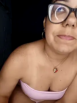 Snapshot of MilfTentasion chatting on November 8, 2025, 11:08 pm MilfTentasion online show from November 8, 2025, 11:08 pm