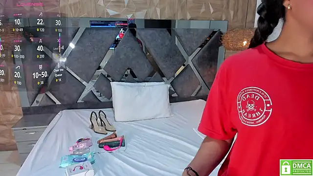 Snapshot of Gia_Scott chatting on February 13, 2026, 4:01 am Gia Scott online show from February 13, 2026, 4:01 am