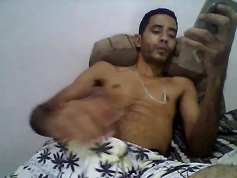 Snapshot of malvadinho69134 chatting on October 14, 2025, 2:34 am malvadinho69134 online show from October 14, 2025, 2:34 am