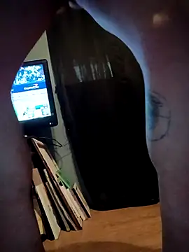 Snapshot of Crossedsissy chatting on March 10, 2026, 12:25 am Crossedsissy online show from March 10, 2026, 12:25 am