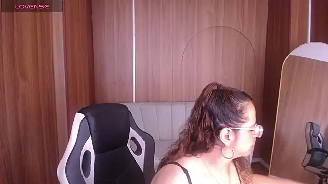  Evoni b online show from November 9, 2025, 12:42 pm