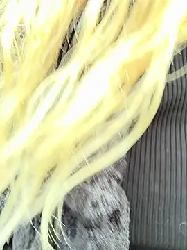 Snapshot of Bikergirl_97 chatting on October 18, 2025, 1:24 pm Bikergirl 97 online show from October 18, 2025, 1:24 pm