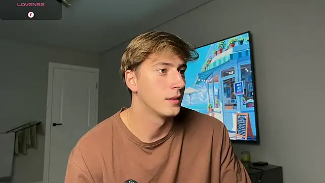 Snapshot of DaniHort chatting on October 28, 2025, 7:51 am DaniHort online show from October 28, 2025, 7:51 am