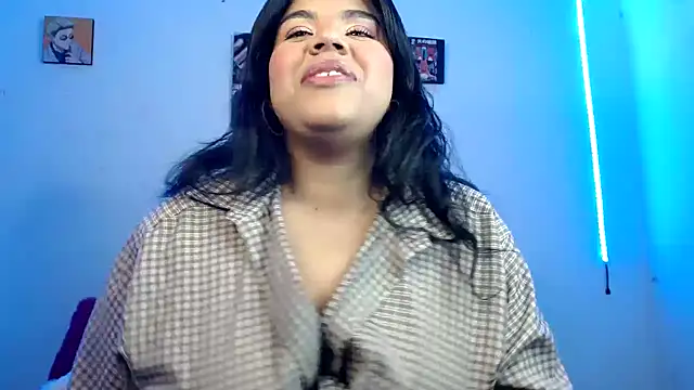 samantha-pettie online show from March 16, 2026, 2:32 pm