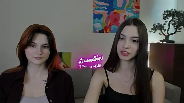 Snapshot of elza_rose chatting on May 21, 2026, 9:39 am elza rose online show from May 21, 2026, 9:39 am