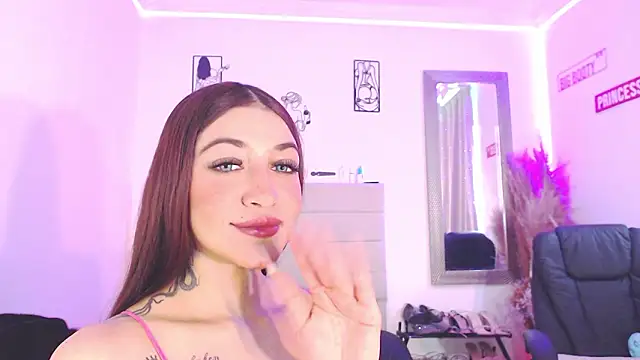 Snapshot of Anna_belly chatting on February 11, 2026, 2:06 pm Anna belly online show from February 11, 2026, 2:06 pm