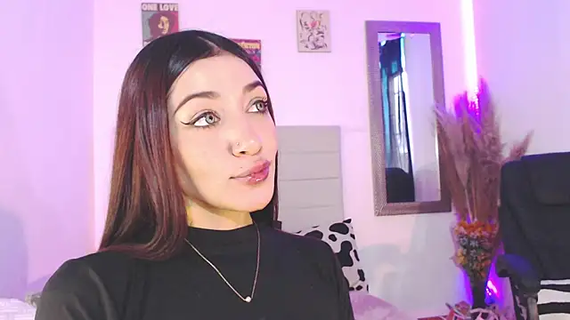 Snapshot of Anna_belly chatting on November 10, 2025, 3:17 pm Anna belly online show from November 10, 2025, 3:17 pm