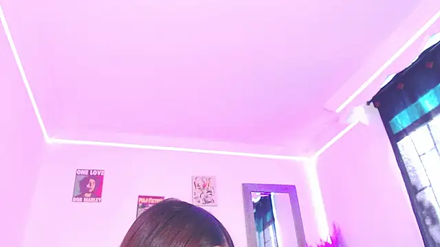 Snapshot of Anna_belly chatting on November 27, 2025, 1:11 pm Anna belly online show from November 27, 2025, 1:11 pm