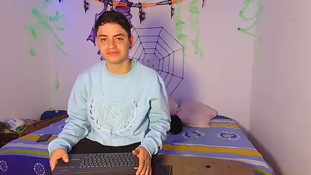 Snapshot of Naughty_Nights_Live chatting on October 24, 2025, 11:42 am Naughty Nights Live online show from October 24, 2025, 11:42 am