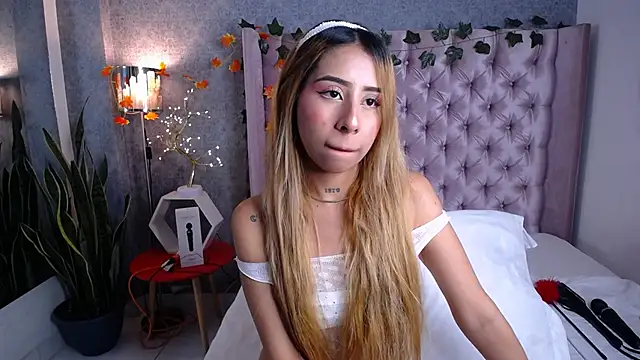 Snapshot of laila_stilwiills chatting on December 3, 2025, 4:13 am laila stilwiills online show from December 3, 2025, 4:13 am