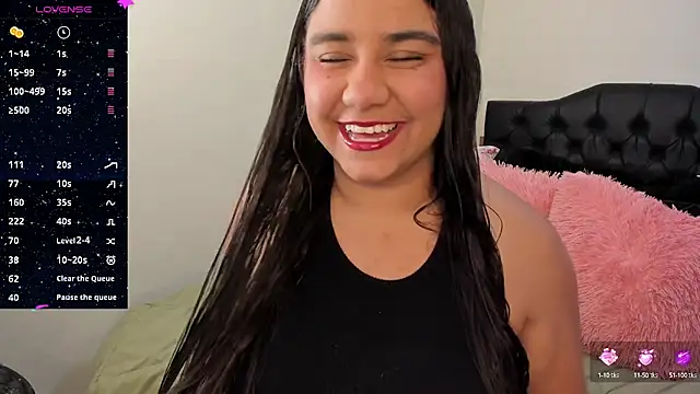 MariamCastiblanco online show from September 8, 2025, 11:59 pm