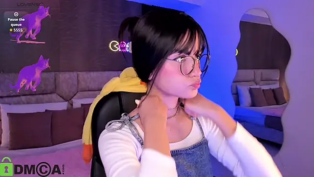 Arinextdoor online show from October 21, 2025, 11:15 pm