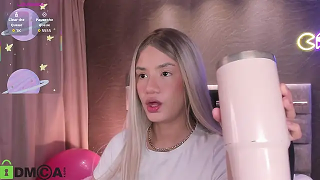 Snapshot of Arinextdoor chatting on February 6, 2026, 4:08 am Arinextdoor online show from February 6, 2026, 4:08 am