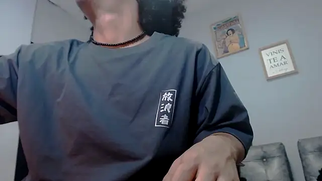 Snapshot of Xfire_boy69 chatting on November 12, 2025, 2:43 pm Xfire boy69 online show from November 12, 2025, 2:43 pm