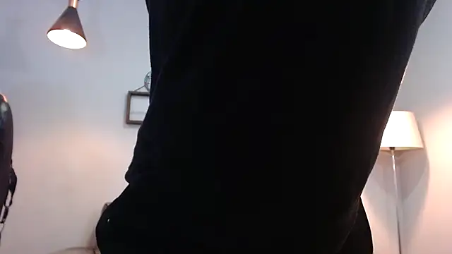 Snapshot of Xfire_boy69 chatting on November 28, 2025, 2:50 pm Xfire boy69 online show from November 28, 2025, 2:50 pm