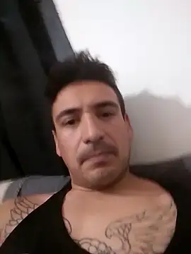 Snapshot of bigandstrong2217 chatting on September 9, 2025, 4:11 am bigandstrong2217 online show from September 9, 2025, 4:11 am